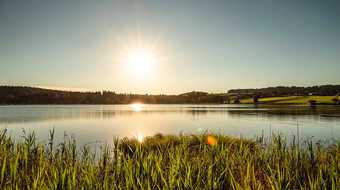 Sonnenuntergang am Attlesee