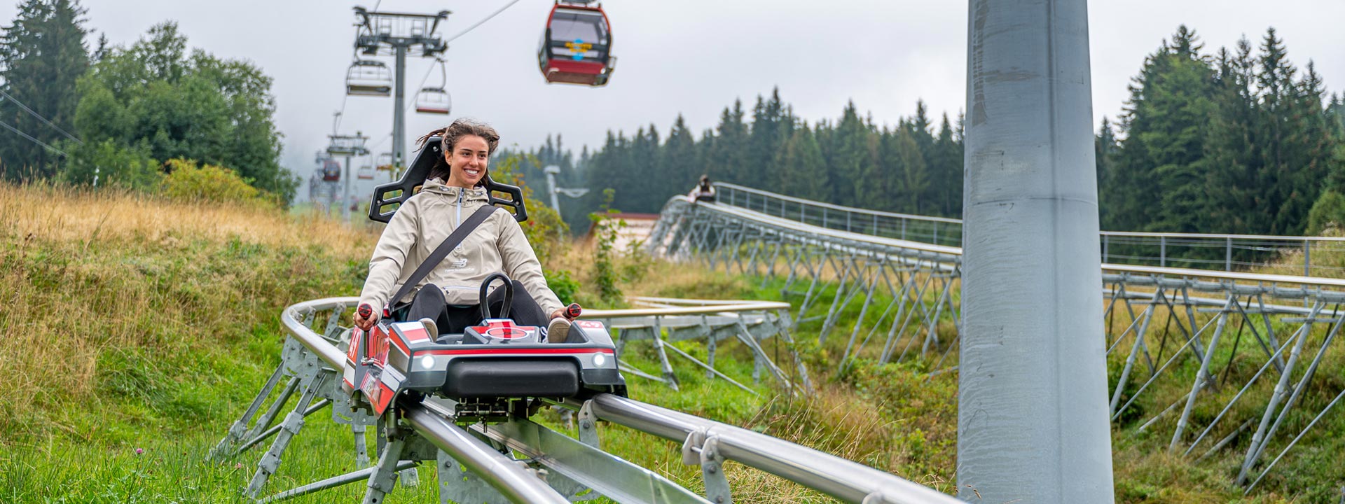 Rasante Abfahrt mit dem AlpspitzCOASTER Rasante Abfahrt mit dem AlpspitzCOASTER