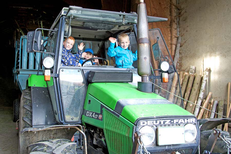 Besuch auf einem Allgäuer Bauernhof mit Florian