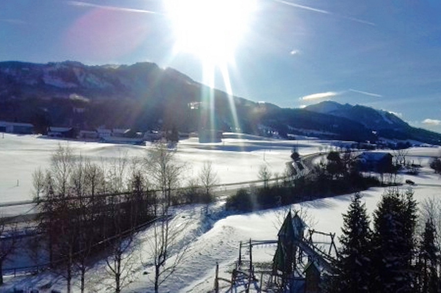 Winter-Aussicht vom Familienhotel Löwen im Allgäu